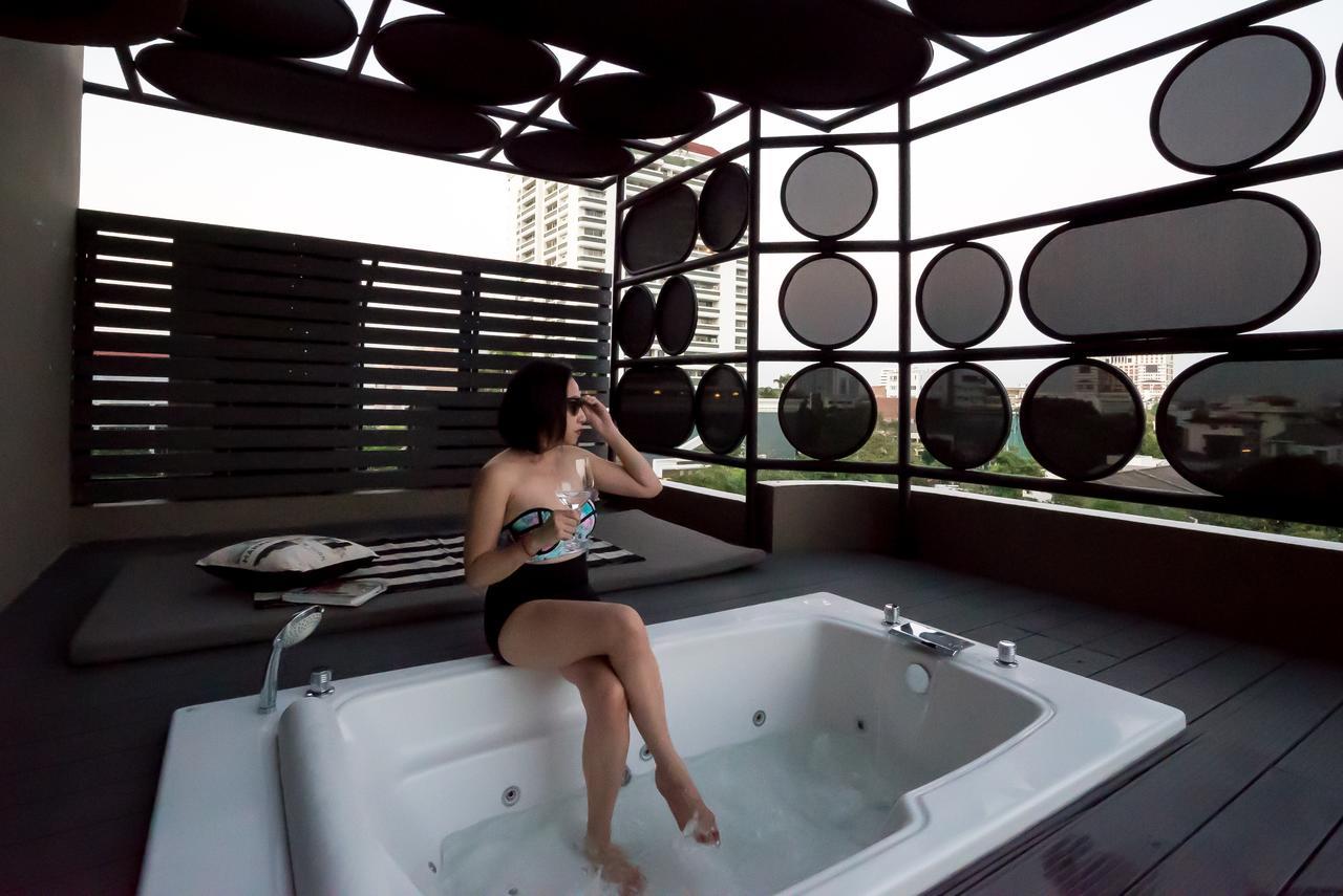 Two-Bedroom Suite Hot Tub
